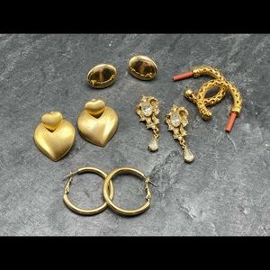PIERCED Vintage women’s bundle 5x pairs earrings gold enamel hoops
